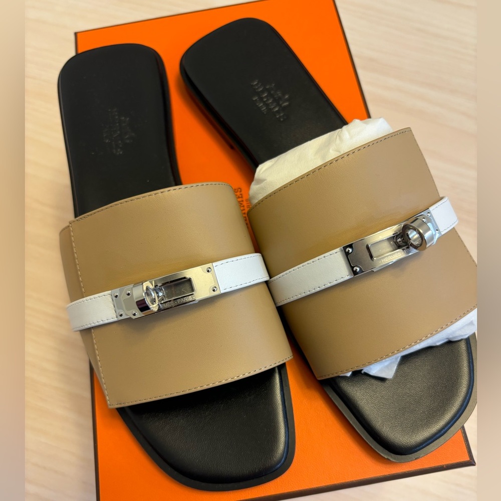 Hermes Giulia Sandal